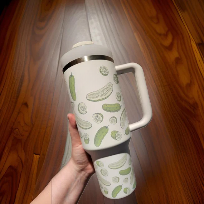 Fresh Cucumber Pattern Engraved 40oz Tumbler