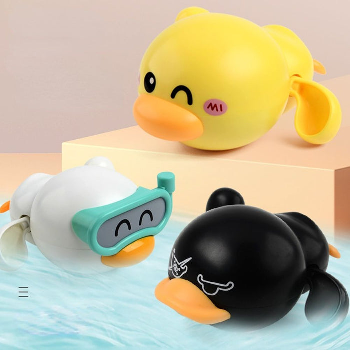 3 Pieces Bath Toys Floating Ducks